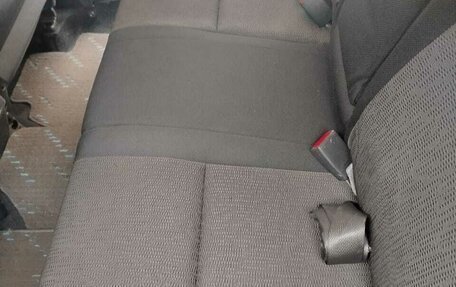 Toyota Allex i рестайлинг, 2001 год, 600 000 рублей, 6 фотография