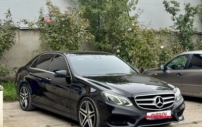 Mercedes-Benz E-Класс, 2013 год, 3 050 000 рублей, 1 фотография