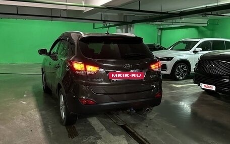 Hyundai ix35 I рестайлинг, 2013 год, 1 300 000 рублей, 2 фотография