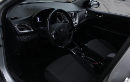 Hyundai Solaris II рестайлинг, 2019 год, 1 380 000 рублей, 6 фотография