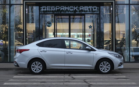 Hyundai Solaris II рестайлинг, 2019 год, 1 380 000 рублей, 4 фотография