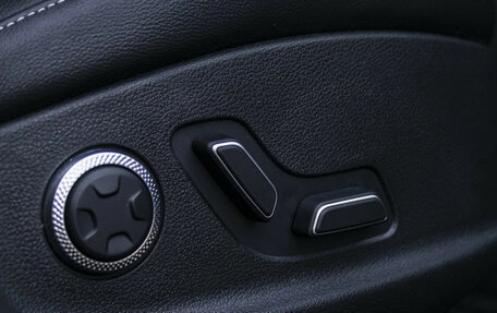 Genesis G80, 2021 год, 3 799 585 рублей, 21 фотография