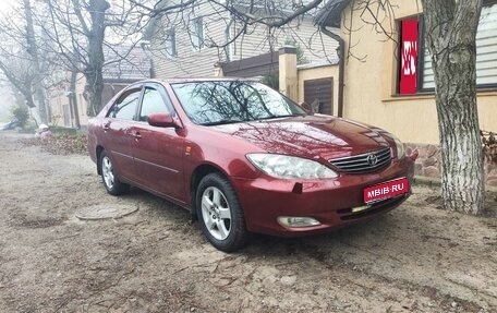 Toyota Camry V40, 2005 год, 825 000 рублей, 1 фотография