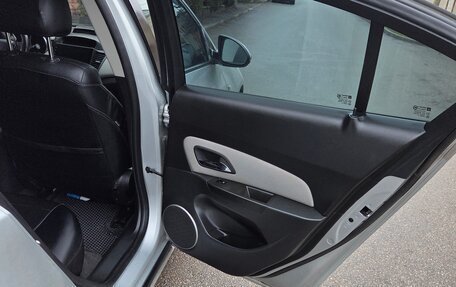 Chevrolet Cruze II, 2011 год, 700 000 рублей, 7 фотография