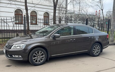 Volkswagen Passat B7, 2012 год, 1 040 000 рублей, 1 фотография