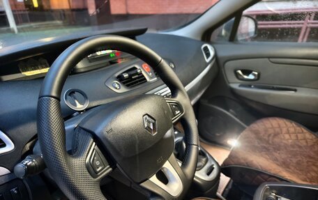 Renault Scenic III, 2011 год, 590 000 рублей, 3 фотография