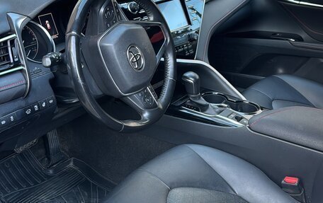 Toyota Camry, 2021 год, 3 250 000 рублей, 5 фотография