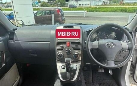 Toyota Rush II, 2015 год, 1 224 800 рублей, 2 фотография