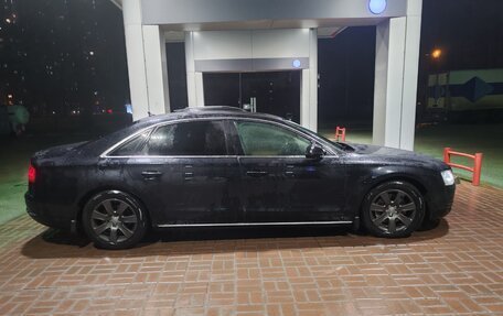 Audi A8, 2012 год, 1 950 000 рублей, 11 фотография