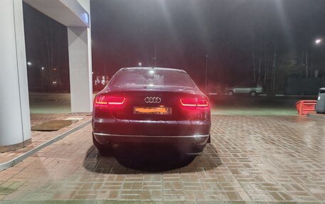 Audi A8, 2012 год, 1 950 000 рублей, 15 фотография