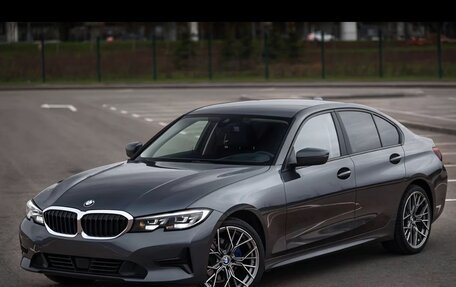 BMW 3 серия, 2019 год, 3 950 000 рублей, 2 фотография