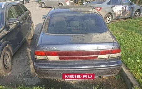 Nissan Maxima IV, 1999 год, 200 000 рублей, 2 фотография