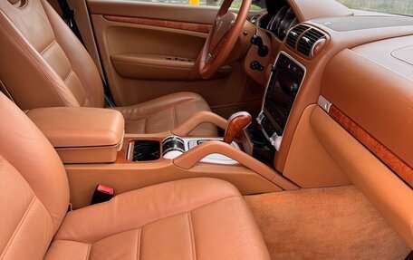 Porsche Cayenne III, 2005 год, 1 190 000 рублей, 29 фотография