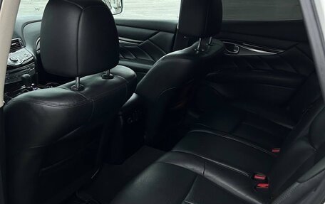 Infiniti M, 2013 год, 1 150 000 рублей, 19 фотография