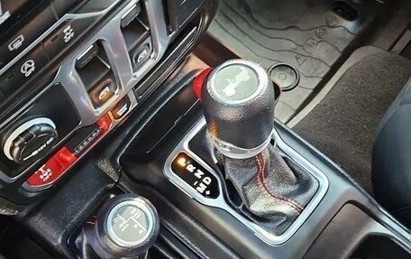 Jeep Wrangler, 2021 год, 5 480 000 рублей, 15 фотография