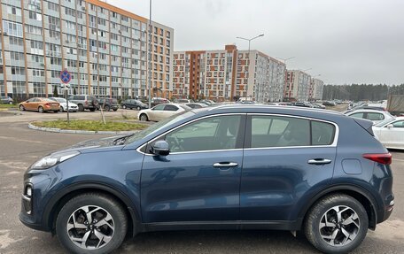 KIA Sportage IV рестайлинг, 2019 год, 2 300 000 рублей, 2 фотография