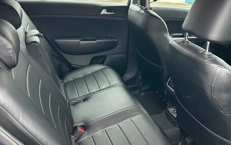 KIA Sportage IV рестайлинг, 2019 год, 2 300 000 рублей, 6 фотография