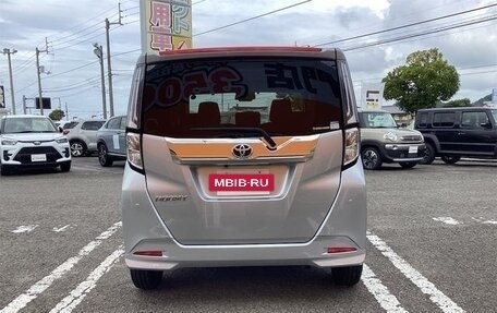 Toyota Roomy I, 2022 год, 1 349 000 рублей, 6 фотография