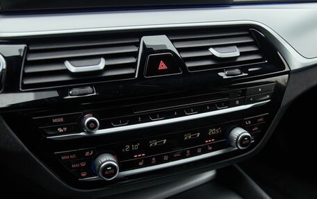 BMW 5 серия, 2017 год, 3 247 000 рублей, 6 фотография