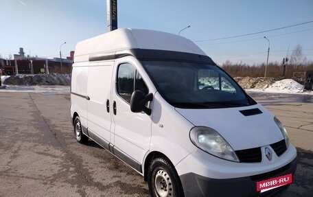 Renault Trafic, 2007 год, 1 280 000 рублей, 2 фотография