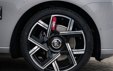 Rolls-Royce Cullinan, 2025 год, 76 000 000 рублей, 5 фотография