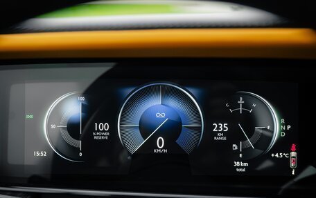 Rolls-Royce Cullinan, 2025 год, 76 000 000 рублей, 32 фотография