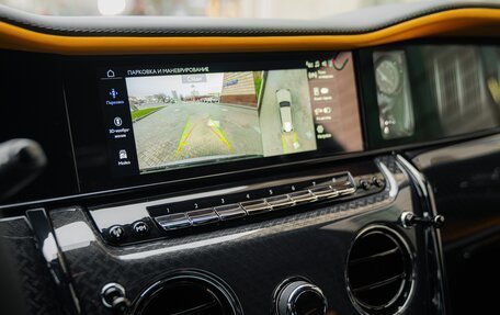 Rolls-Royce Cullinan, 2025 год, 76 000 000 рублей, 35 фотография