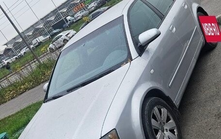 Audi A4, 2001 год, 780 000 рублей, 1 фотография