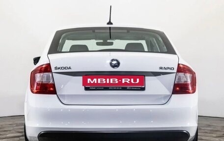 Skoda Rapid I, 2017 год, 1 150 000 рублей, 4 фотография