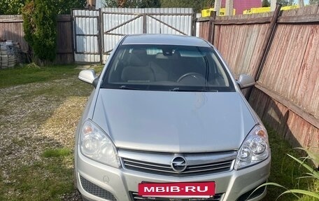 Opel Astra H, 2014 год, 650 000 рублей, 2 фотография