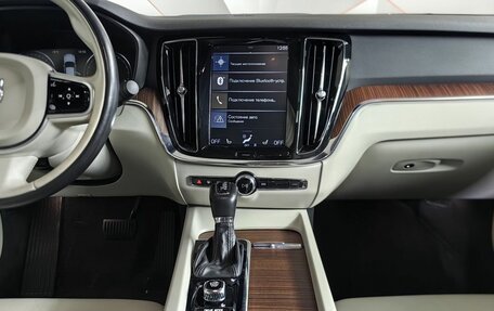 Volvo S60 III, 2018 год, 2 595 000 рублей, 14 фотография