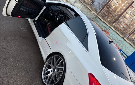 Mercedes-Benz E-Класс, 2011 год, 1 650 000 рублей, 6 фотография