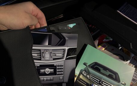 Mercedes-Benz E-Класс, 2011 год, 1 650 000 рублей, 13 фотография