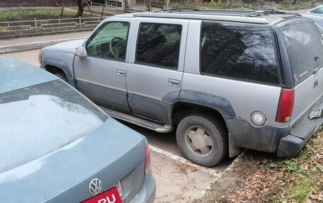 GMC Yukon III, 1998 год, 450 000 рублей, 2 фотография