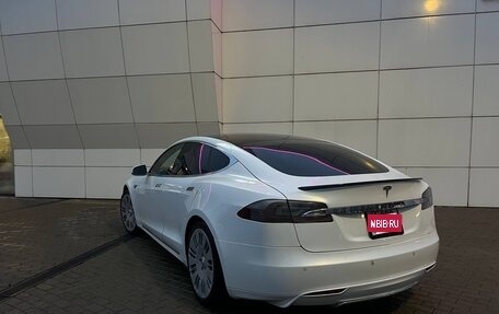 Tesla Model S I, 2013 год, 2 100 000 рублей, 6 фотография