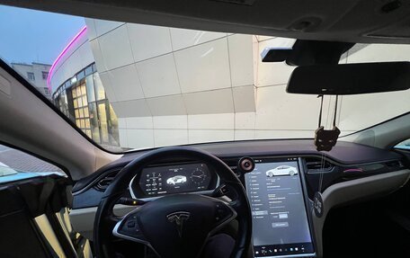 Tesla Model S I, 2013 год, 2 100 000 рублей, 12 фотография