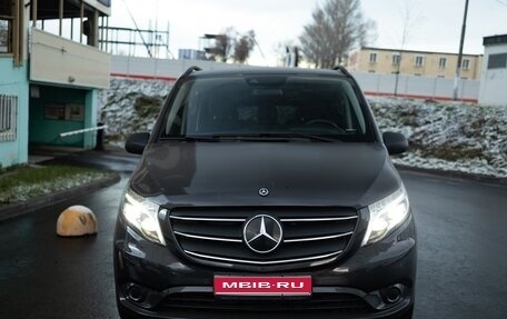 Mercedes-Benz Vito, 2021 год, 9 500 000 рублей, 1 фотография