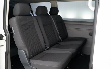 Volkswagen Caravelle T6 рестайлинг, 2020 год, 4 329 050 рублей, 7 фотография