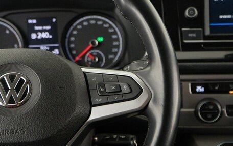 Volkswagen Caravelle T6 рестайлинг, 2020 год, 4 329 050 рублей, 13 фотография