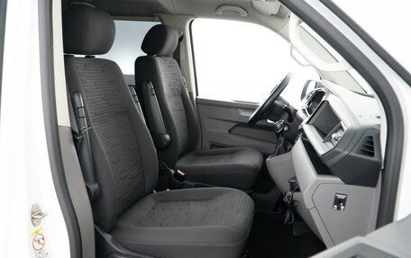 Volkswagen Caravelle T6 рестайлинг, 2020 год, 4 329 050 рублей, 8 фотография