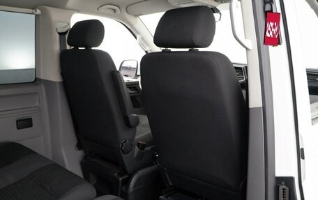 Volkswagen Caravelle T6 рестайлинг, 2020 год, 4 329 050 рублей, 11 фотография