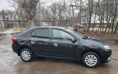 Renault Logan II, 2015 год, 575 000 рублей, 2 фотография