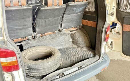 Volkswagen Transporter T5 рестайлинг, 2004 год, 1 500 000 рублей, 8 фотография