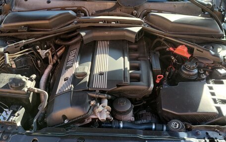 BMW 5 серия, 2004 год, 780 000 рублей, 9 фотография