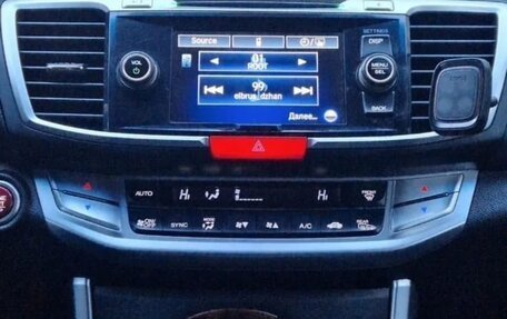 Honda Accord IX рестайлинг, 2013 год, 1 350 000 рублей, 6 фотография