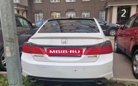 Honda Accord IX рестайлинг, 2013 год, 1 350 000 рублей, 2 фотография