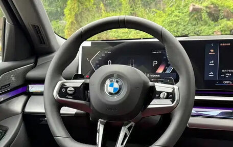 BMW 5 серия, 2025 год, 6 900 155 рублей, 16 фотография