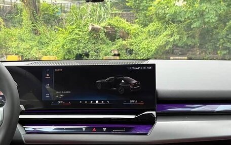 BMW 5 серия, 2025 год, 6 900 155 рублей, 20 фотография