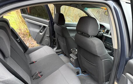 Opel Vectra C рестайлинг, 2005 год, 290 000 рублей, 10 фотография