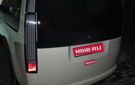 Hyundai Staria, 2021 год, 5 500 000 рублей, 1 фотография